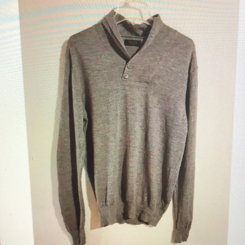 Men's Gray Sweater
